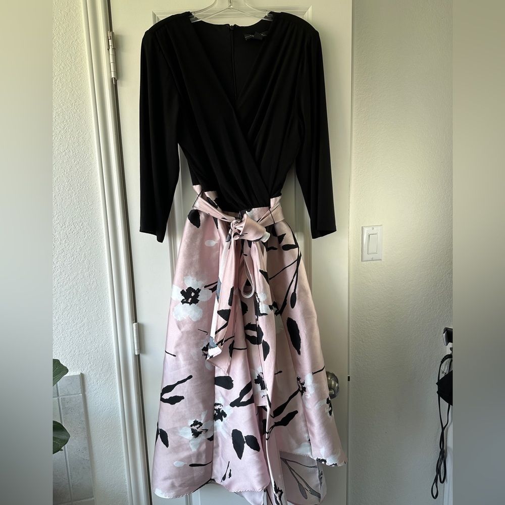R&M Richards Black and Pink Floral Dress - Picture 2 of 7